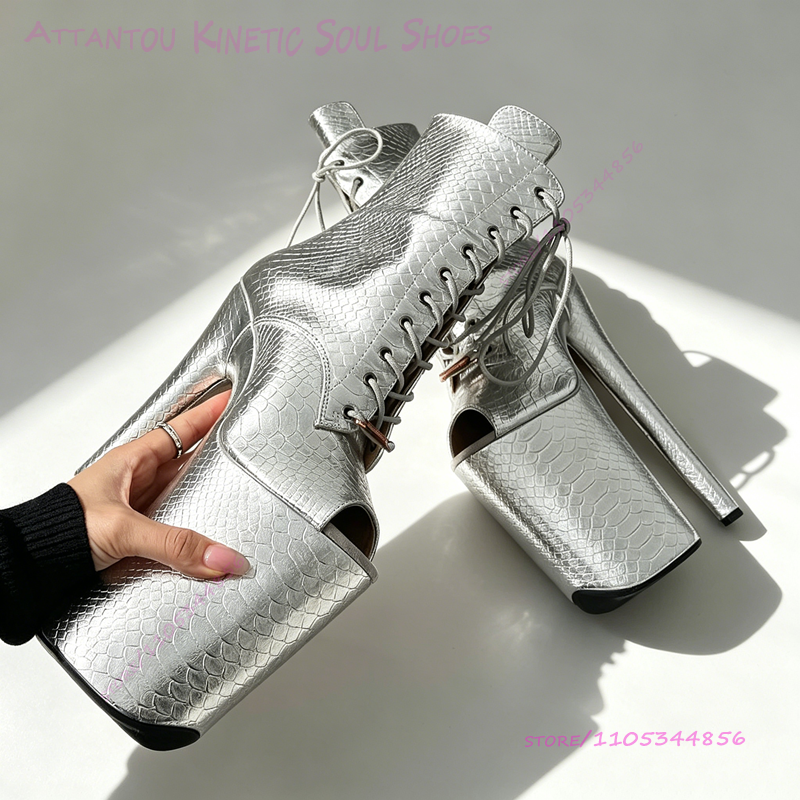Women'S Shoes Crocs - Shiny Silver Croc Embossed Boots 23cm