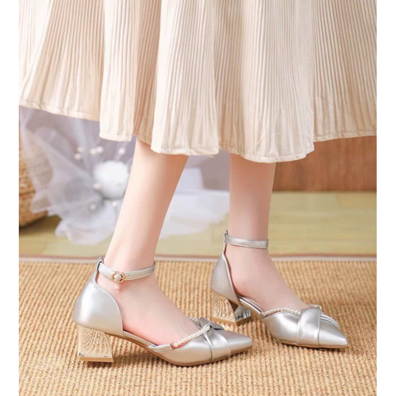 Pearl Ankle Strap High Heels 2 - Women'S Shoes For Wide Feet recensie en prijs